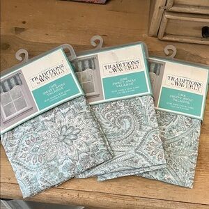 Three 3 Traditions by Waverly Swept Away Valances NWT Aqua 52” x 16”
